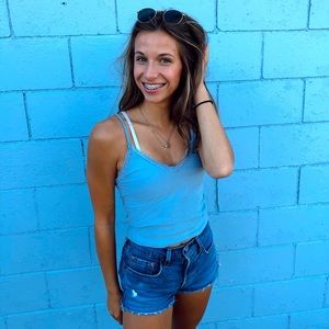 Meet your Posher, Quinn